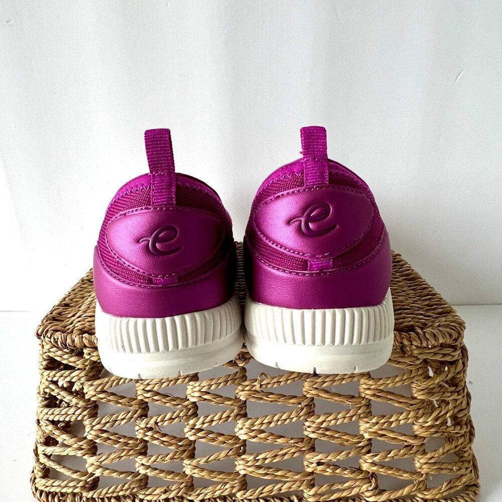 Easy Spirit Slip Ons Segeinee Shoes, Bright Pink, Size 7.5, NWOB! - Picture 12 of 13